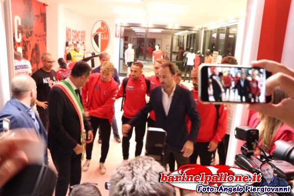 2019_10_22_apertura_store_sscbari_022